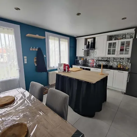 Maison Calme Pour 6 Personnes Lejlighed *