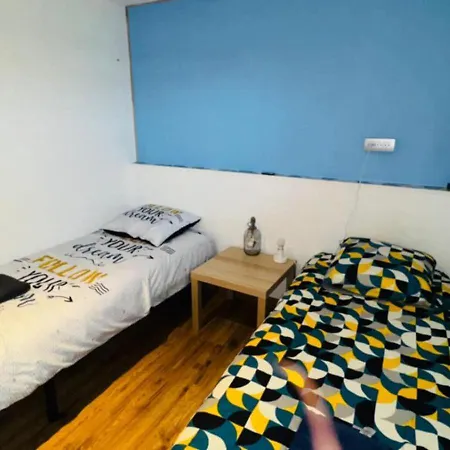 Maison Calme Pour 6 Personnes Lejlighed *