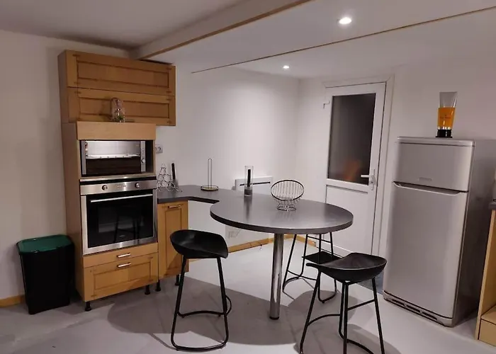 Διαμέρισμα Maison Calme Pour 6 Personnes *